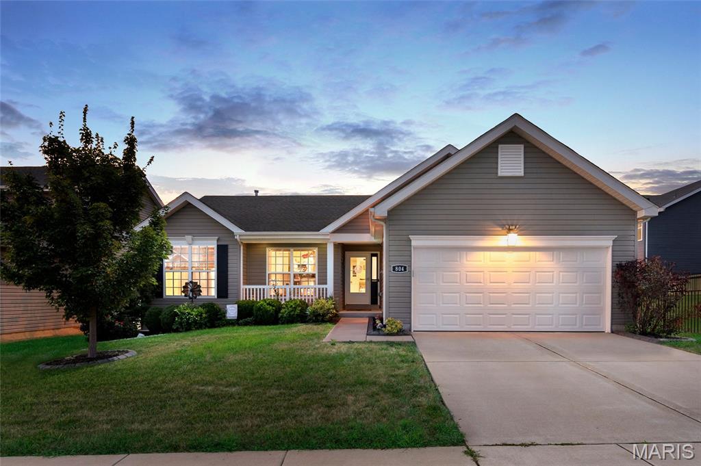 Photo of 804 Hazy Hills Drive Lake St Louis MO 63367