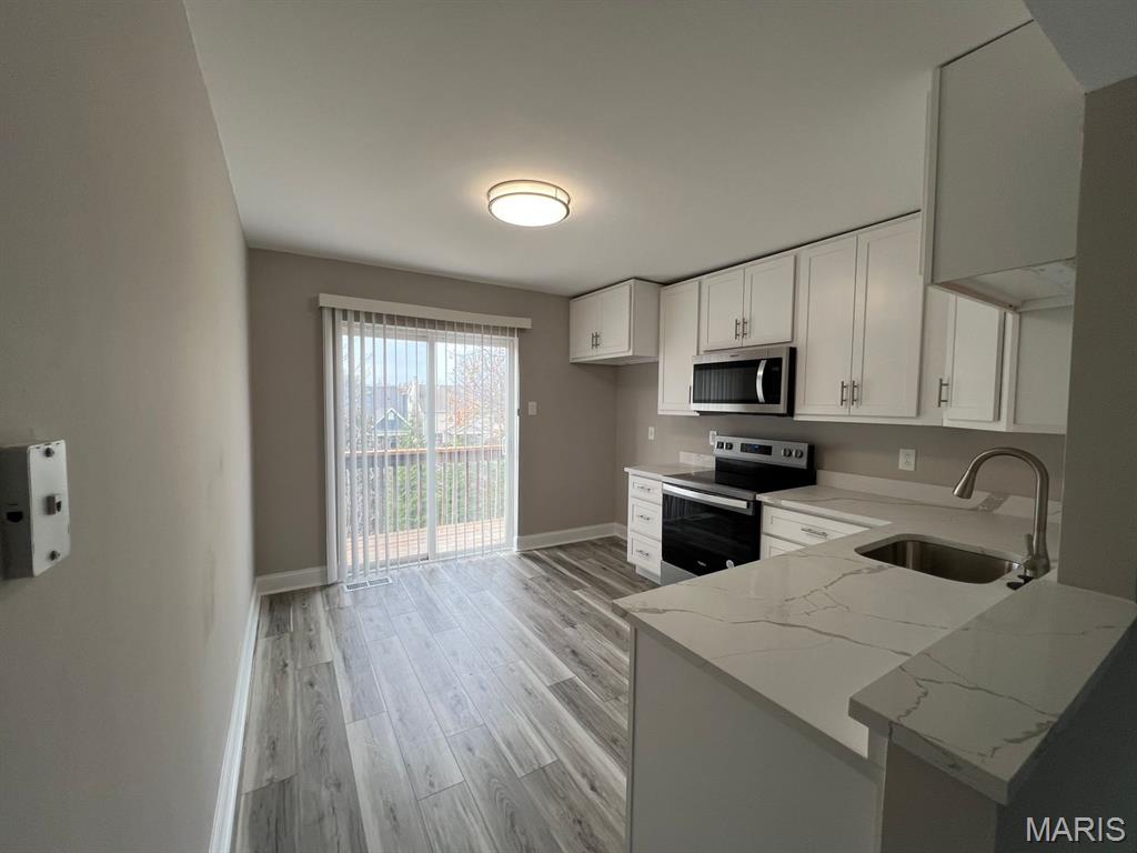Photo of 437 S Clay Avenue #7 St Louis MO 63122