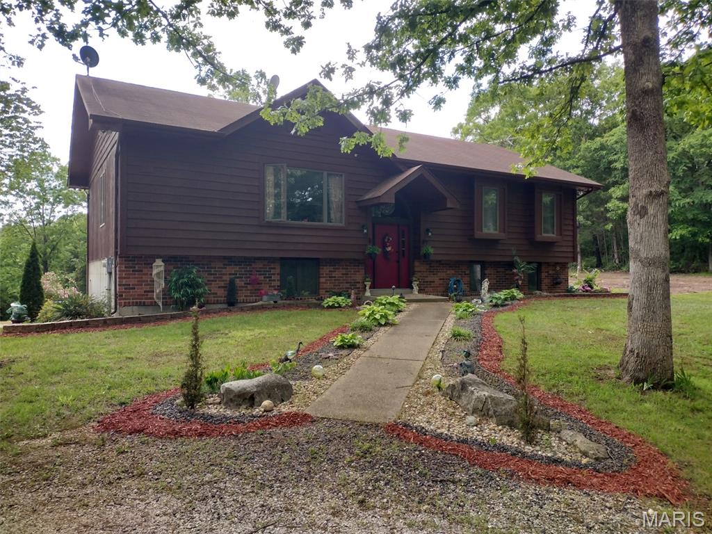 Photo of 885 Shannon Hills Lane Robertsville MO 63072