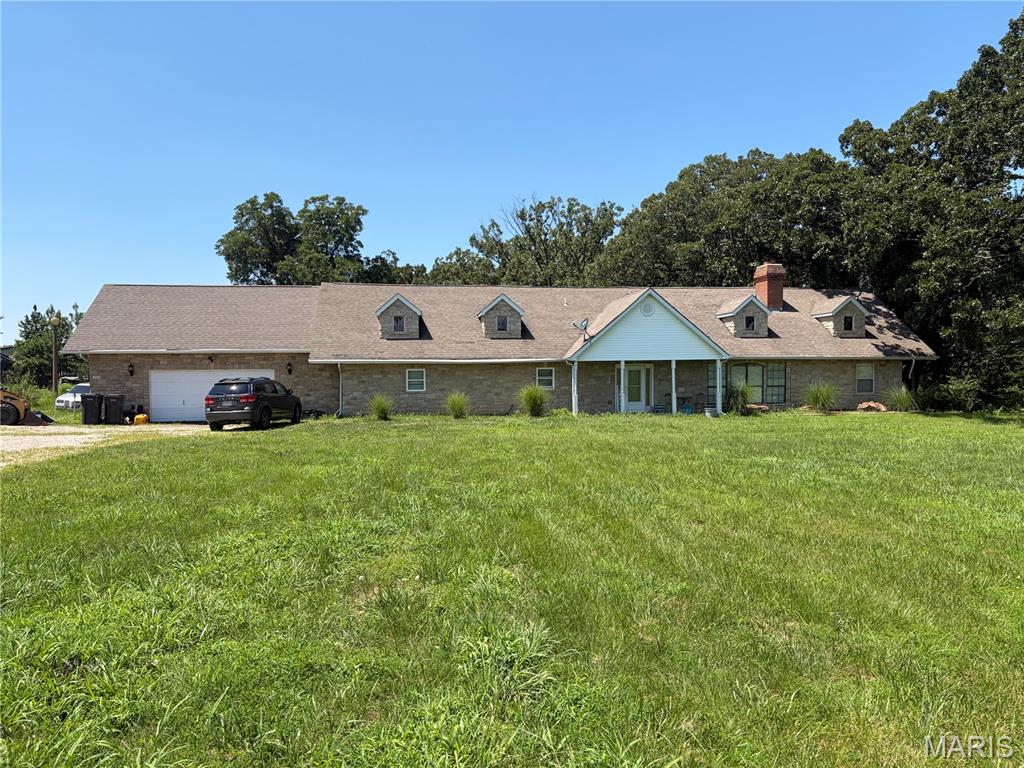 Photo of 2707 N Service Road St Clair MO 63077