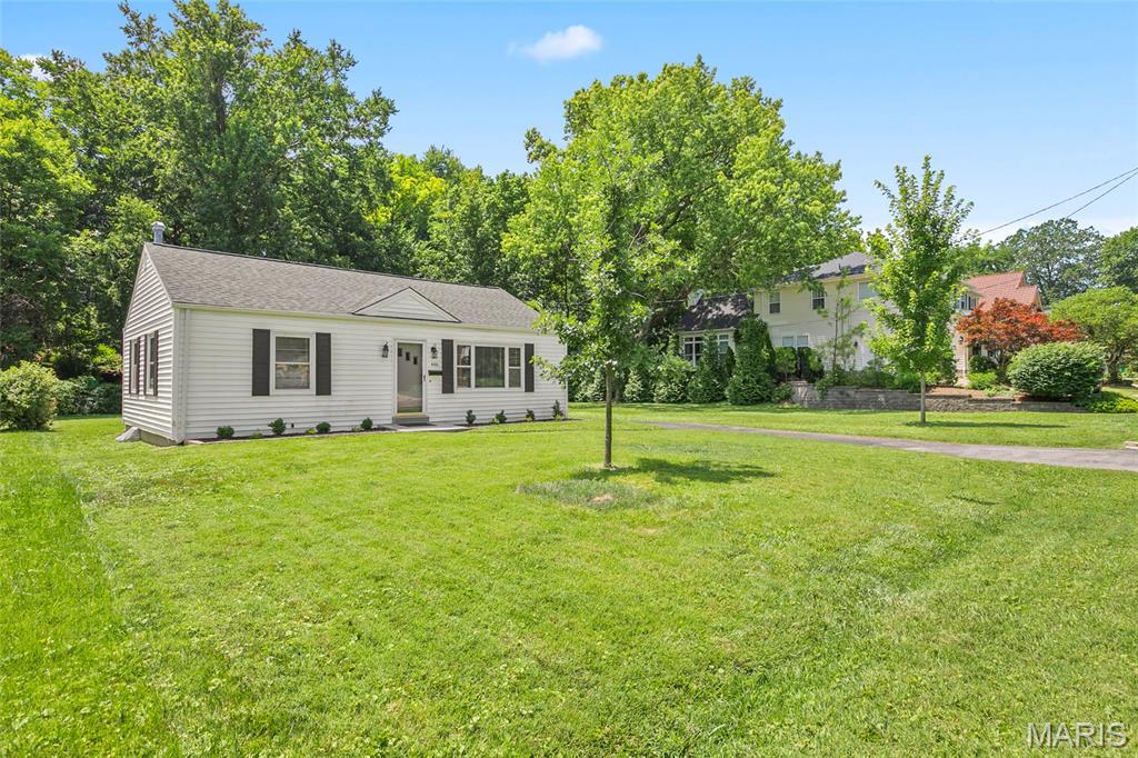 Photo of 446 W Kirkham Avenue Webster Groves MO 63119