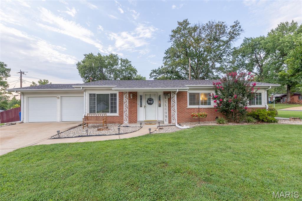 Photo of 761 Chevron Drive St Louis MO 63125