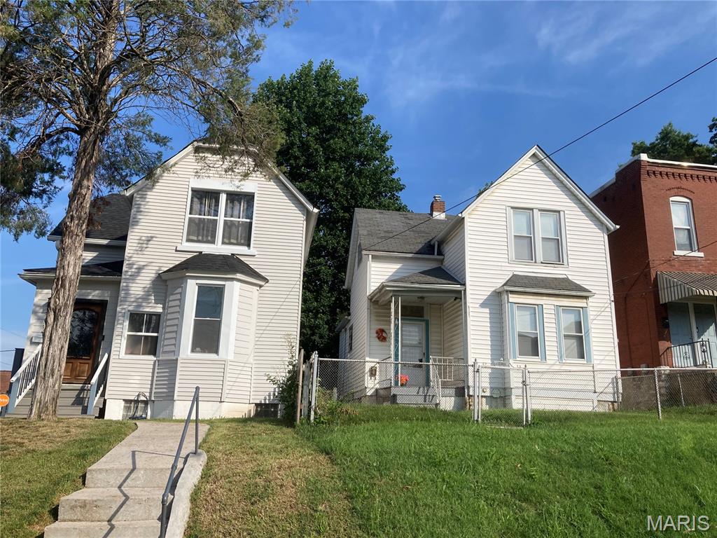 Photo of 5121 Wicklow Place St Louis MO 63111