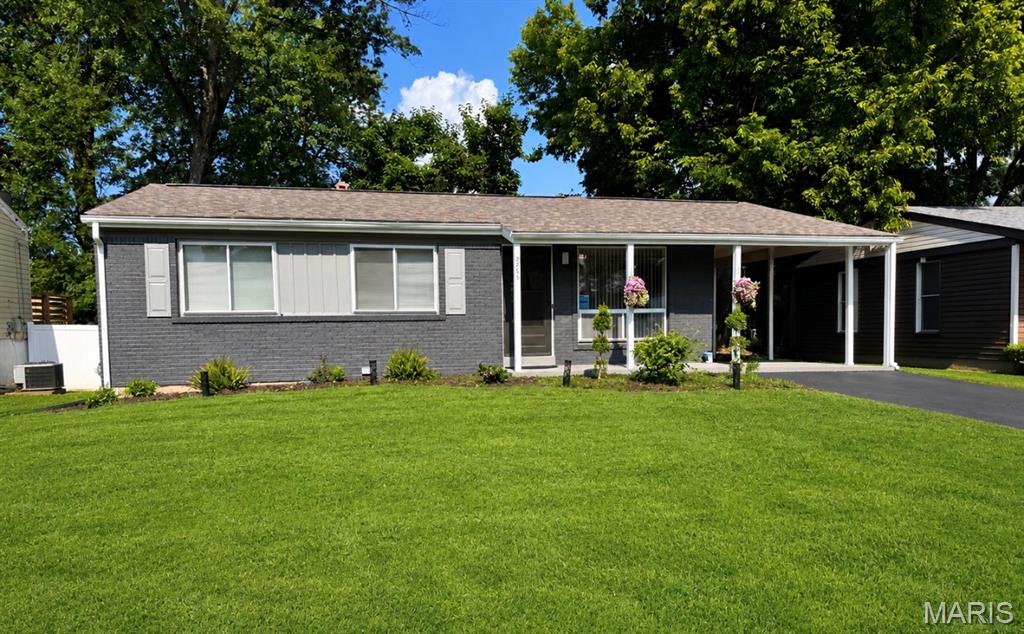 Photo of 2865 Cherry Point Lane Maryland Heights MO 63043