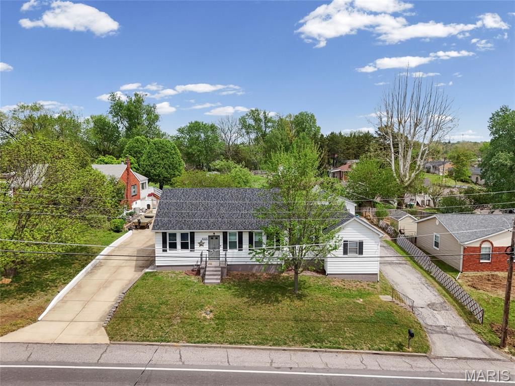 Photo of 4005 Reavis Barracks Road Mehlville MO 63125