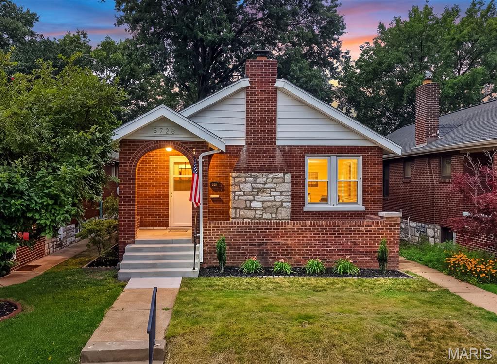 Photo of 5728 Holly Hills Avenue St Louis MO 63109