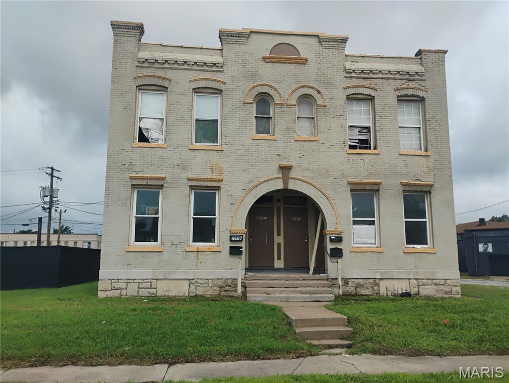 Photo of 2013 Grand Avenue #A,B,A,B Granite City IL 62040
