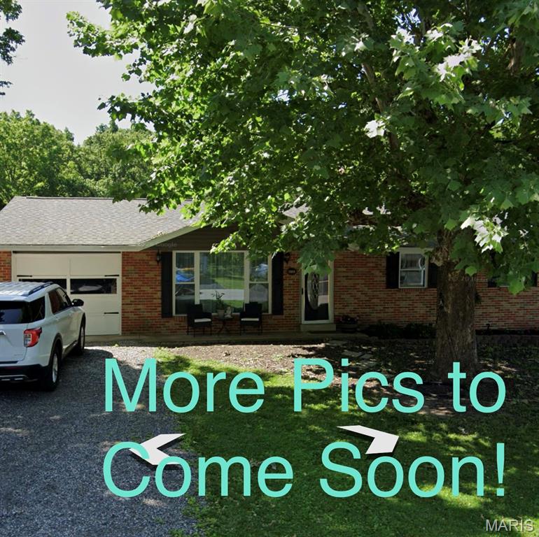 Photo of 6118 Queens Court House Springs MO 63051