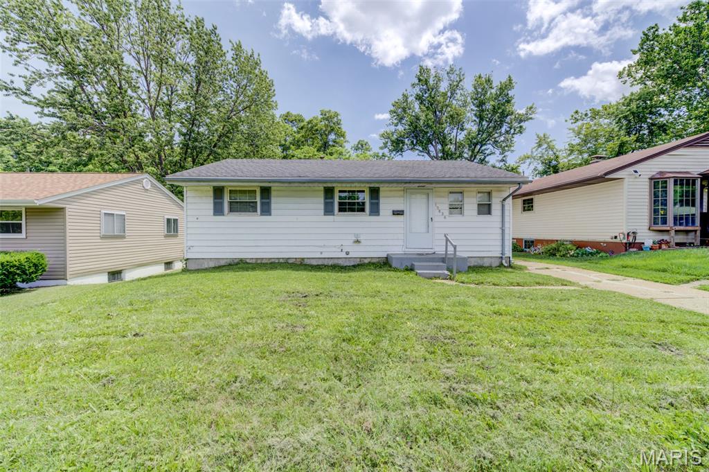Photo of 10836 Spring Garden Drive St Louis MO 63137