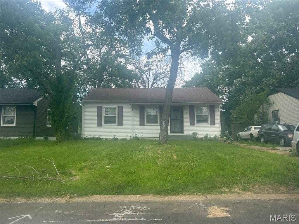 Photo of 321 Midlothian Road St Louis MO 63137