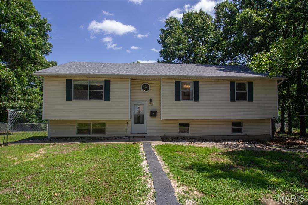 Photo of 24370 Trolley Lane St Robert MO 65584