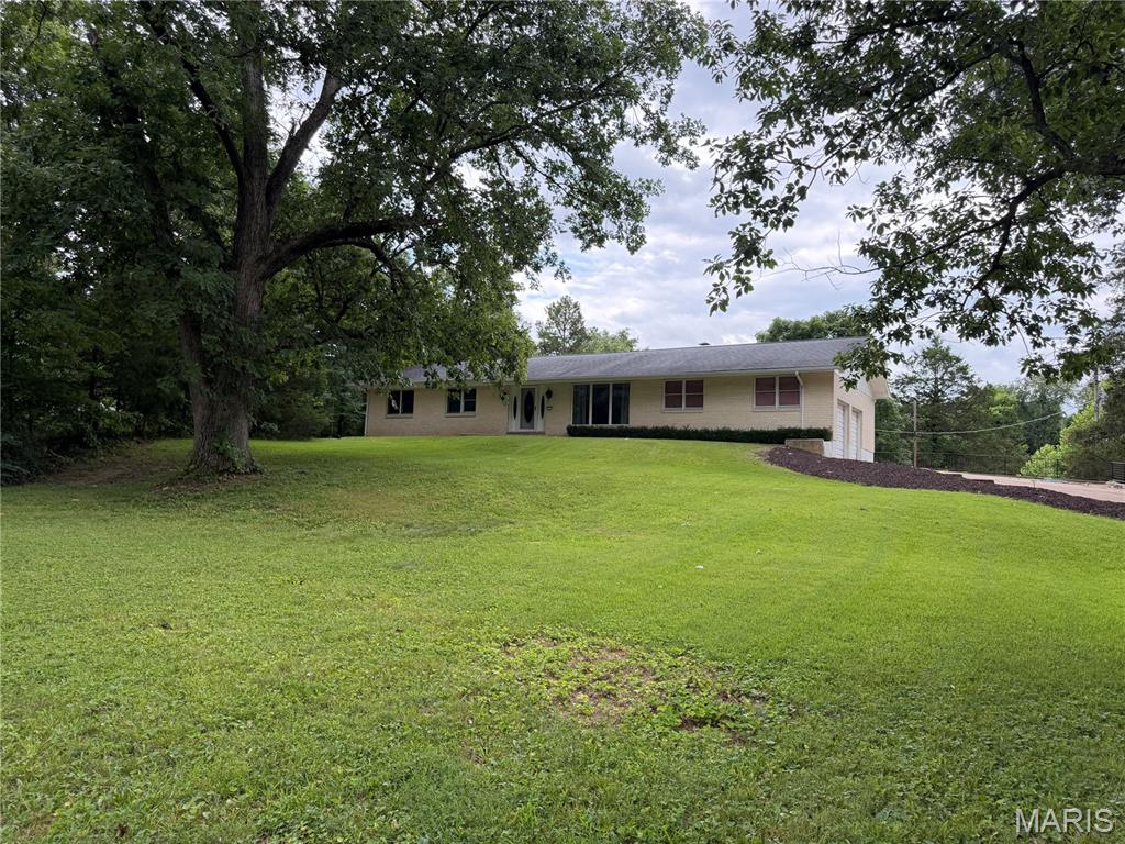 Photo of 3964 Fountain City Road De Soto MO 63020