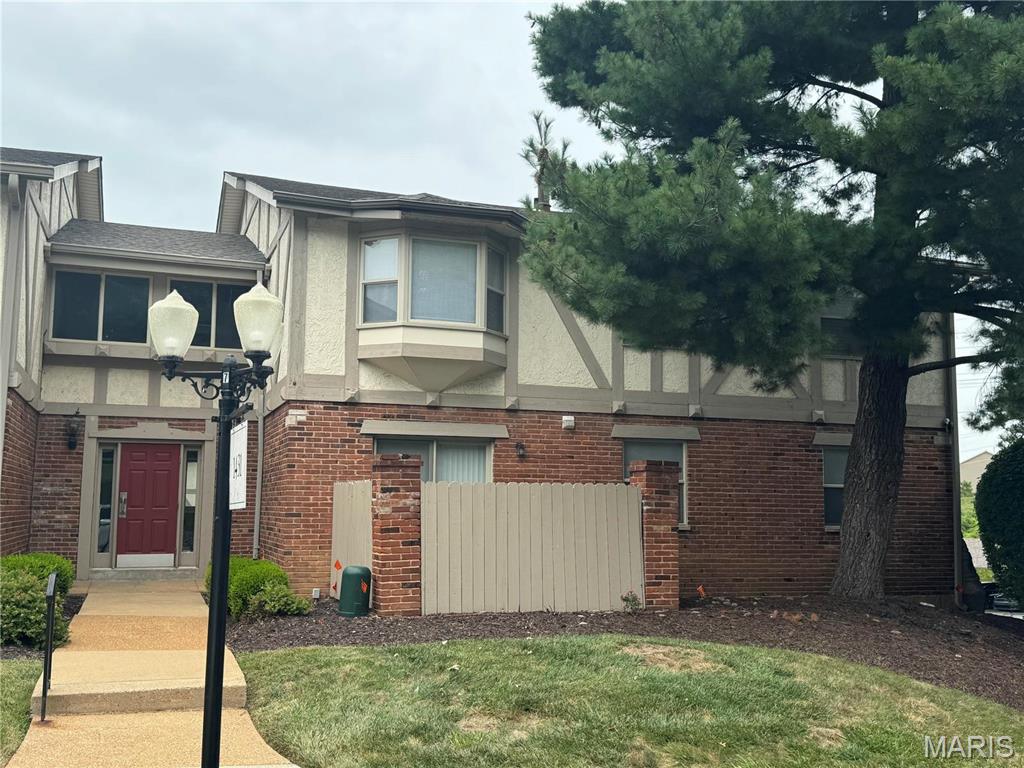 Photo of 1431 Willow Brook Cove #7 St Louis MO 63146