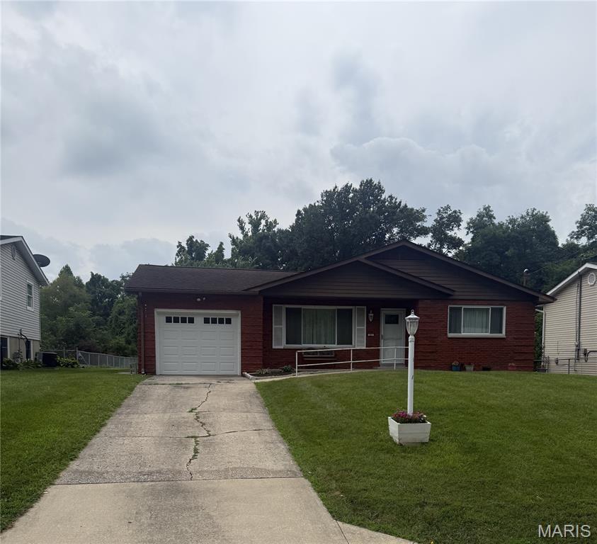 Photo of 321 Hand Drive Godfrey IL 62035