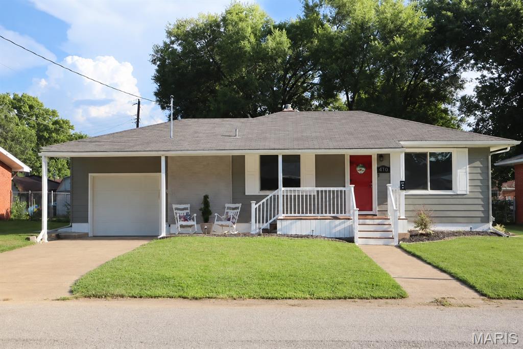 Photo of 634 Mildred Avenue Wood River IL 62095
