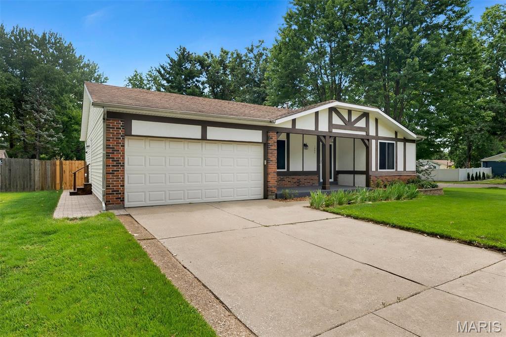 Photo of 1060 Timberwood Trails Drive Florissant MO 63031