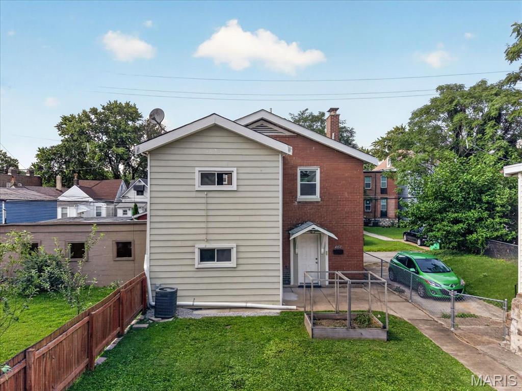 Photo of 4157 Connecticut St Louis MO 63116