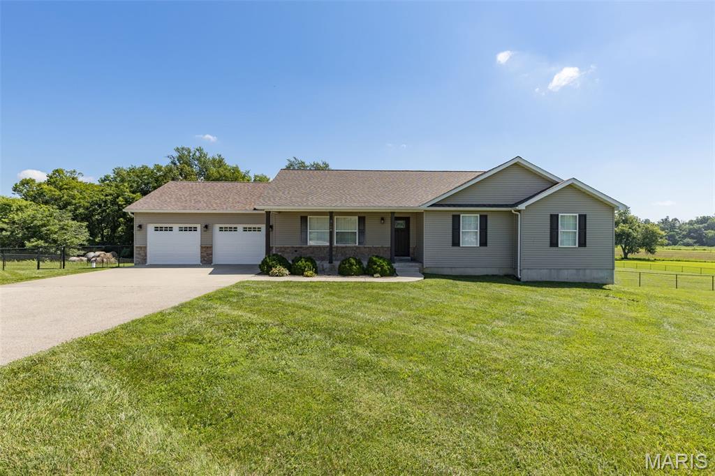 Photo of 3108 Ridgewood Hills Drive Farmington MO 63640