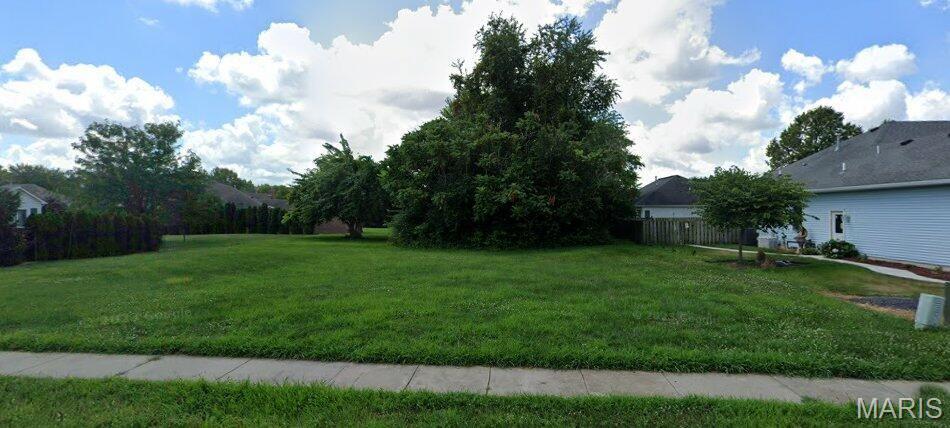 Photo of 2304 Waterbury Pond Court Springfield IL 62712