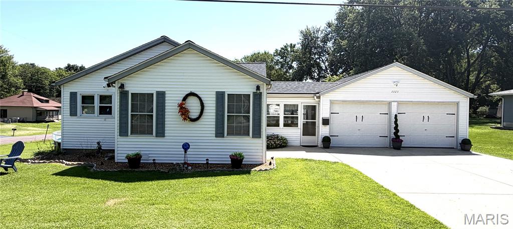 Photo of 3323 Sheridan Avenue Belleville IL 62226