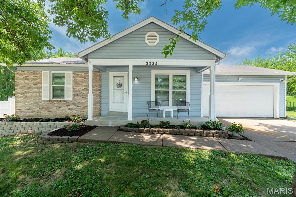 Photo of 2325 Longmont Drive O'Fallon MO 63368