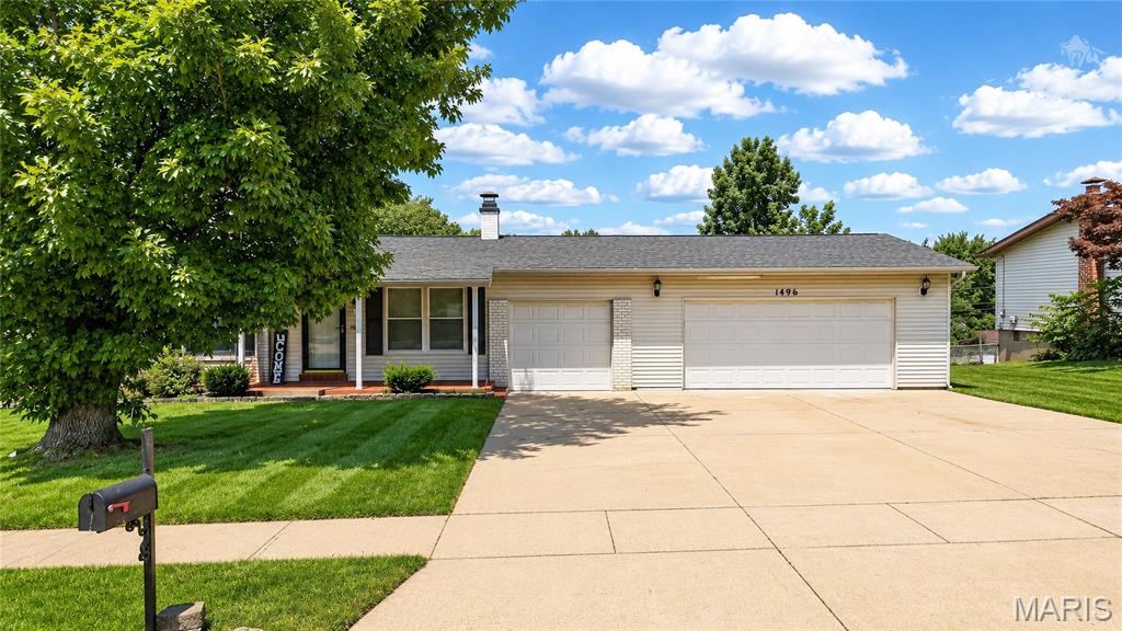 Photo of 1496 El Camino Drive Florissant MO 63031