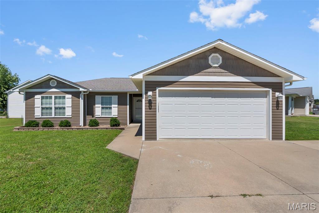 Photo of 361 Arbor Circle Jackson MO 63755