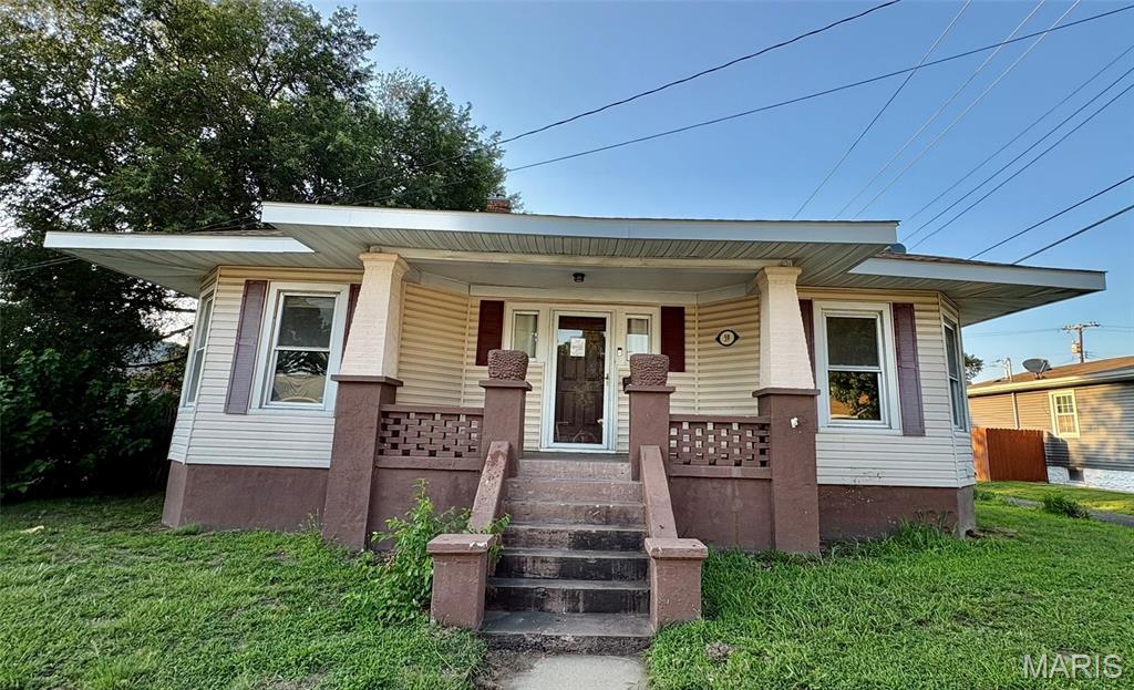 Photo of 59 E Jennings Avenue Wood River IL 62095