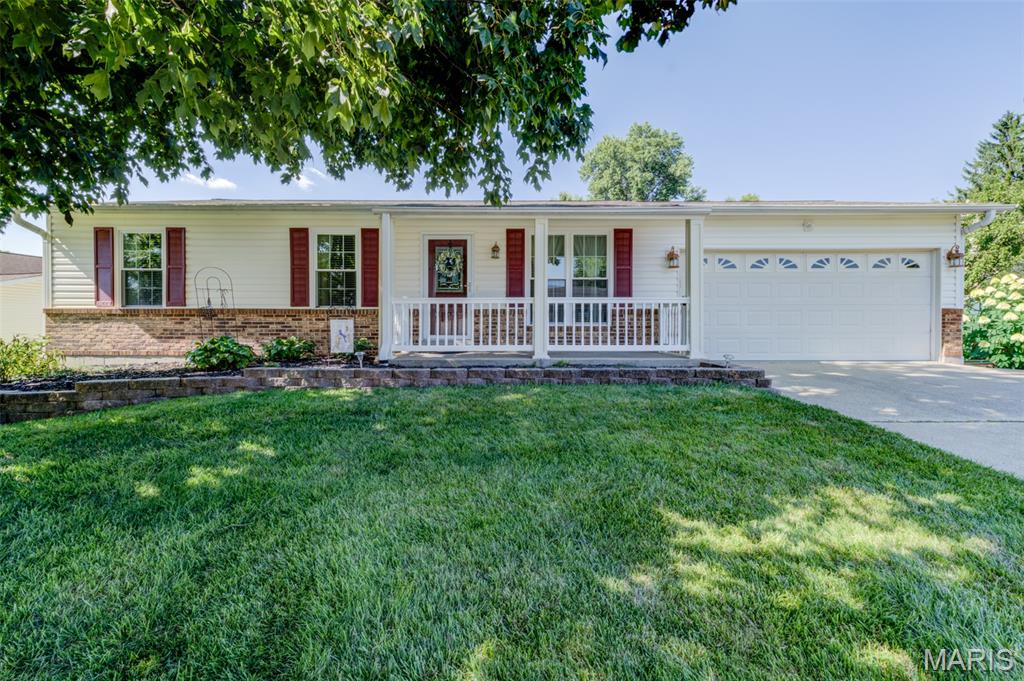 Photo of 3017 Valley Vista Drive St Peters MO 63376