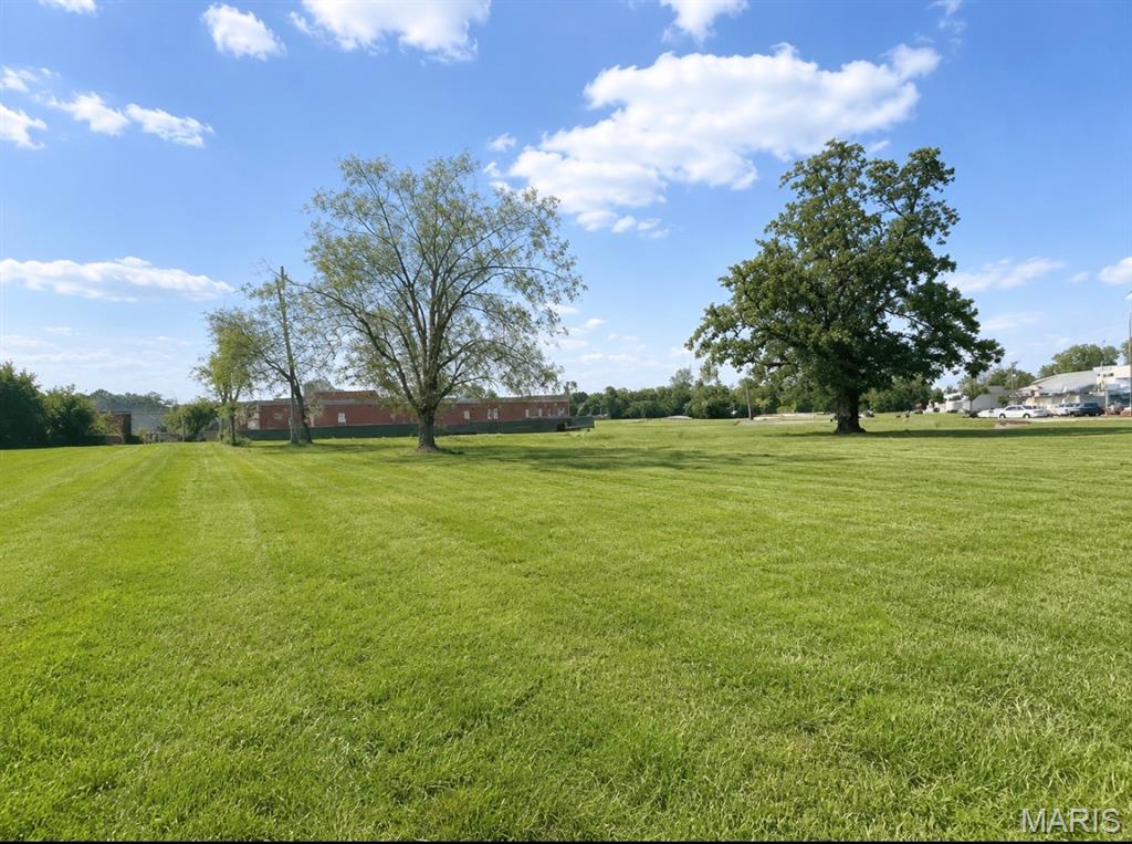 Photo of 100 W Chestnut Street Desloge MO 63601