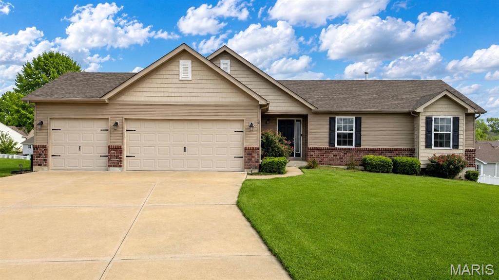 Photo of 13 Stone Bridge Court Moscow Mills MO 63362