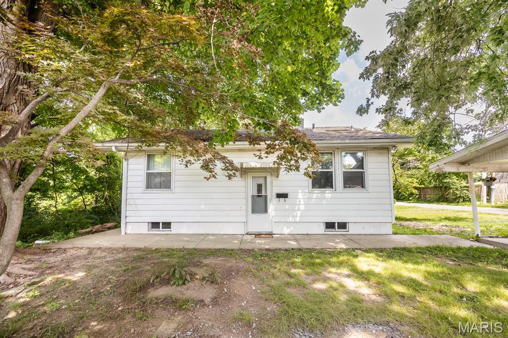 Photo of 100 N 79th Street Belleville IL 62223