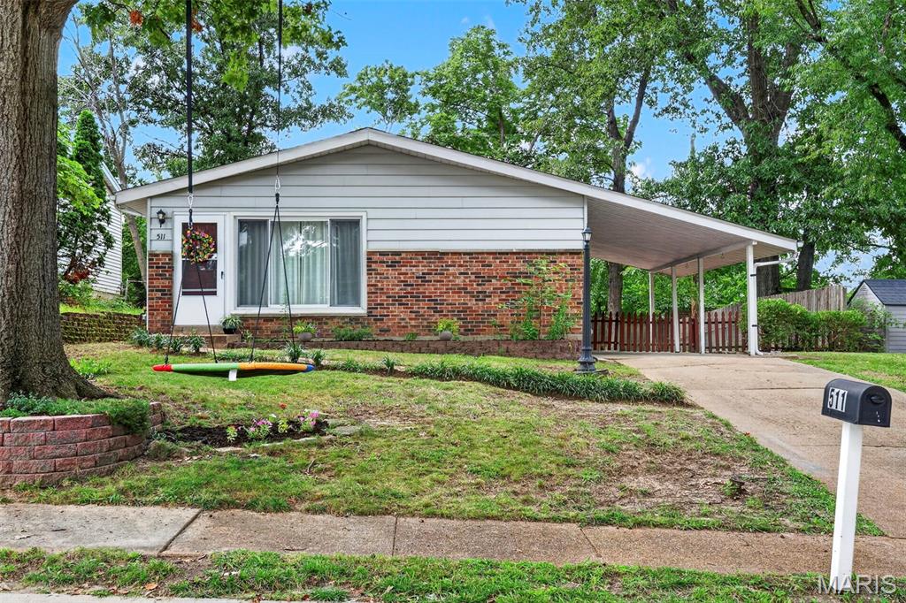 Photo of 511 Joshua Drive Crestwood MO 63126