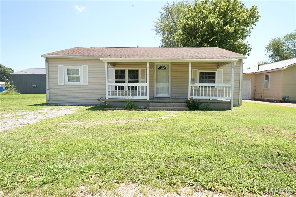Photo of 514 W Elk St Dexter MO 63841