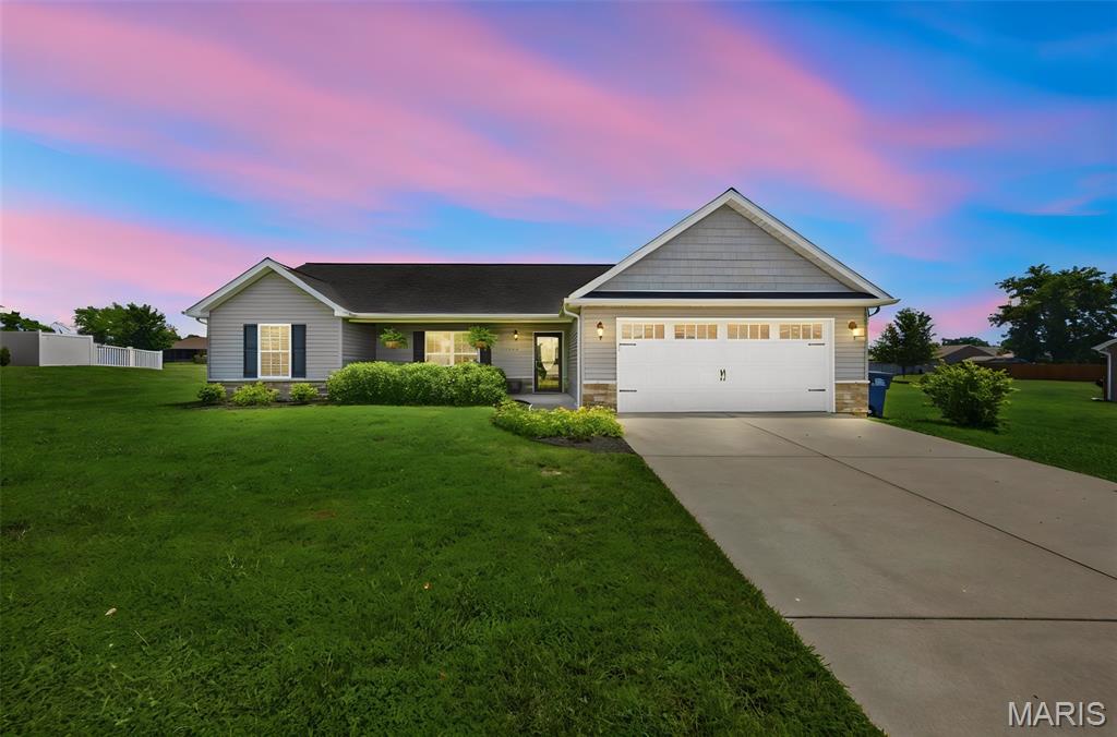 Photo of 1004 Wolf Creek Drive Farmington MO 63640