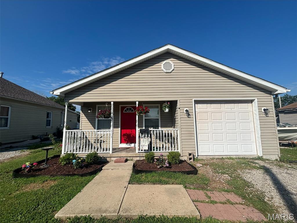 Photo of 313 State Street Dupo IL 62239