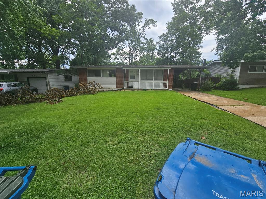 Photo of 10223 Reba Drive St Louis MO 63136