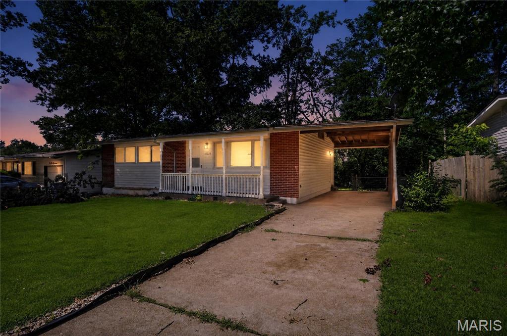 Photo of 10223 Reba Drive St Louis MO 63136
