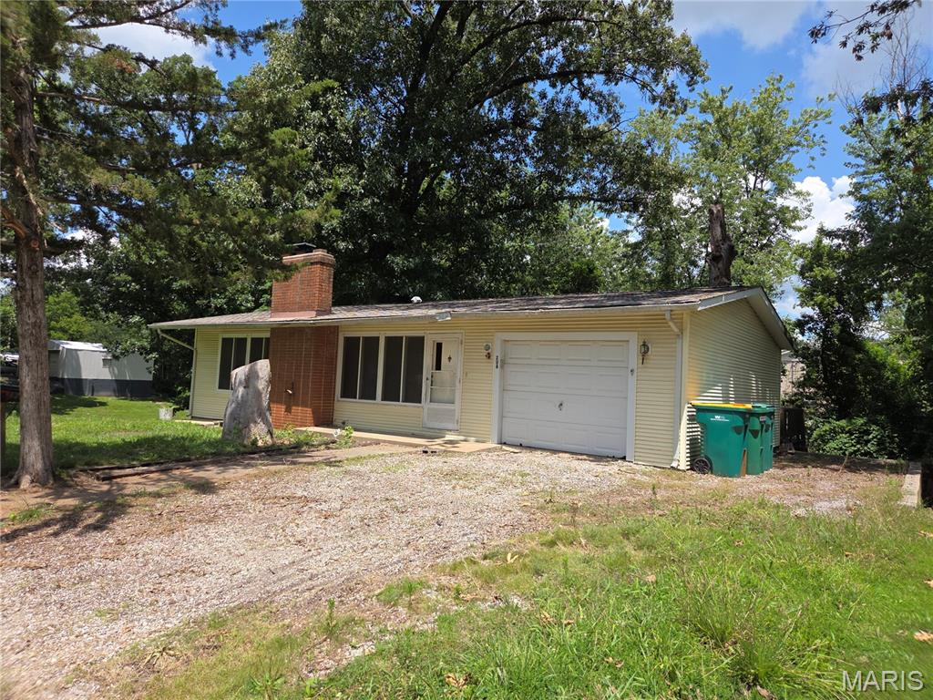 Photo of 208 E Madison Street O'Fallon IL 62269