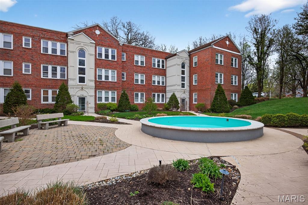 Photo of 7745 Kingsbury Boulevard #22 St Louis MO 63105