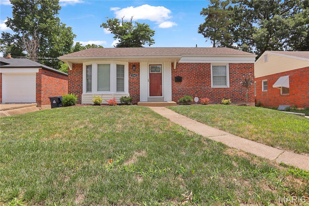 Photo of 1542 N Hanley Road University City MO 63130