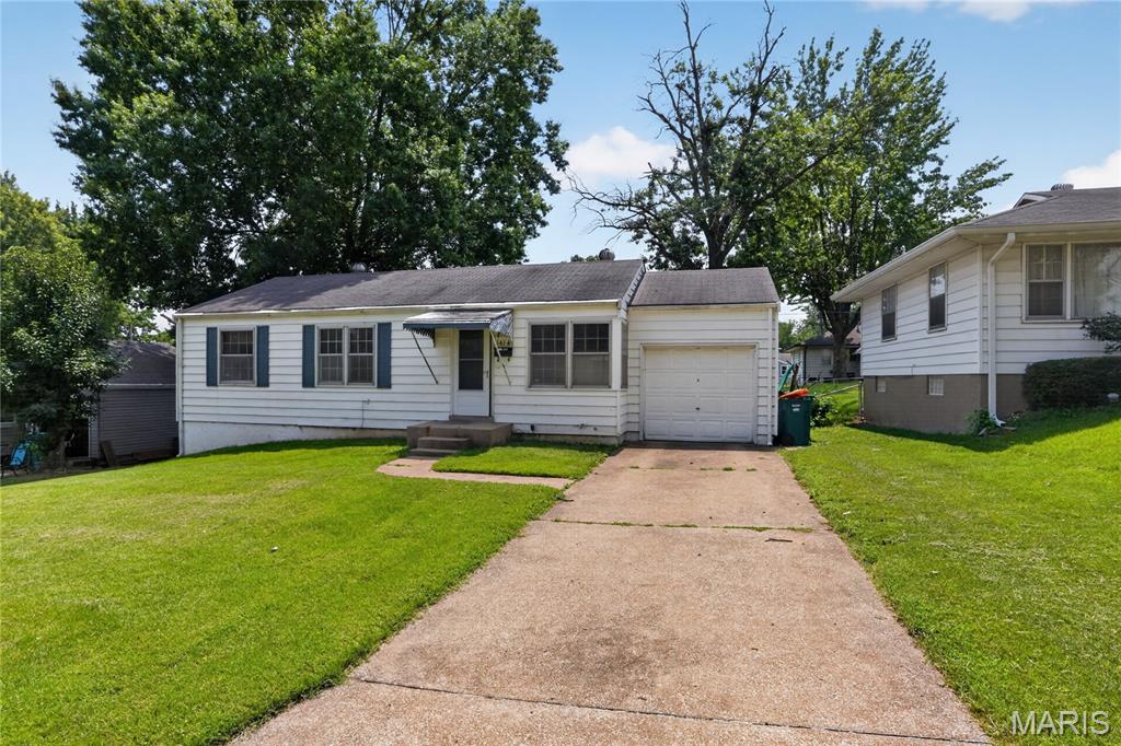 Photo of 1434 Comet Drive St Louis MO 63137