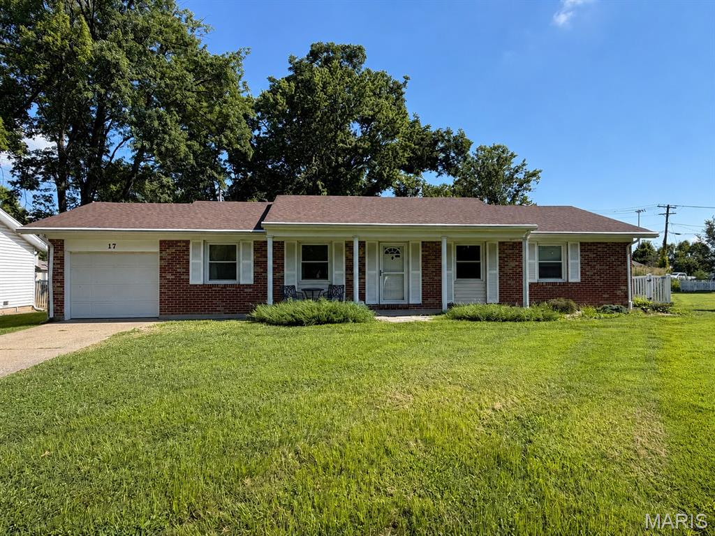 Photo of 17 Coachlight Drive Mascoutah IL 62258