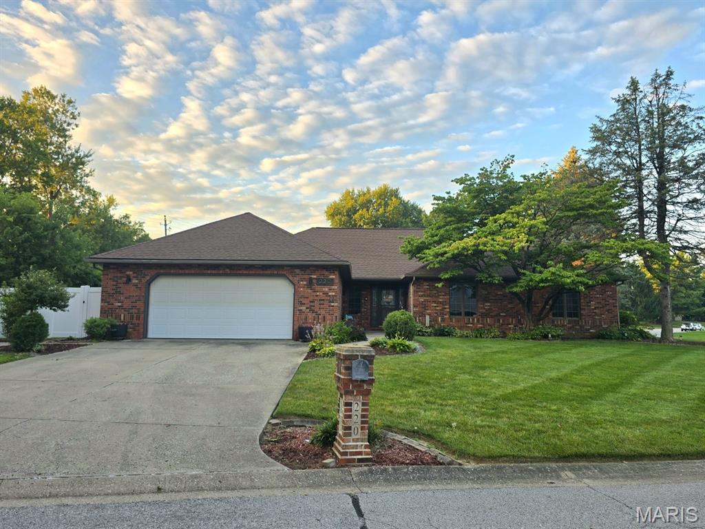 Photo of 220 Lake Stratford Drive Fairview Heights IL 62208