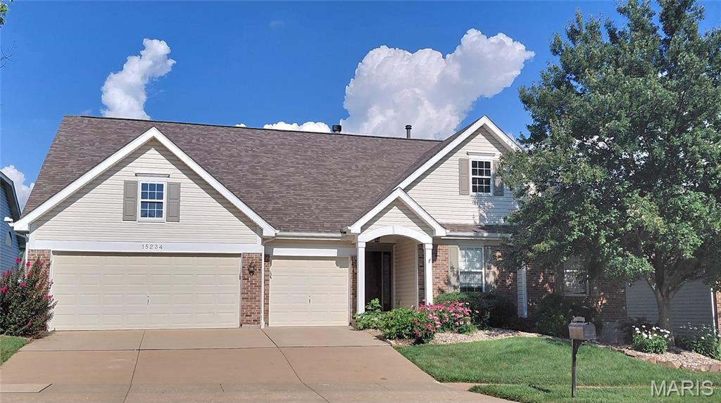 Photo of 15234 Brightfield Manor Drive Chesterfield MO 63017