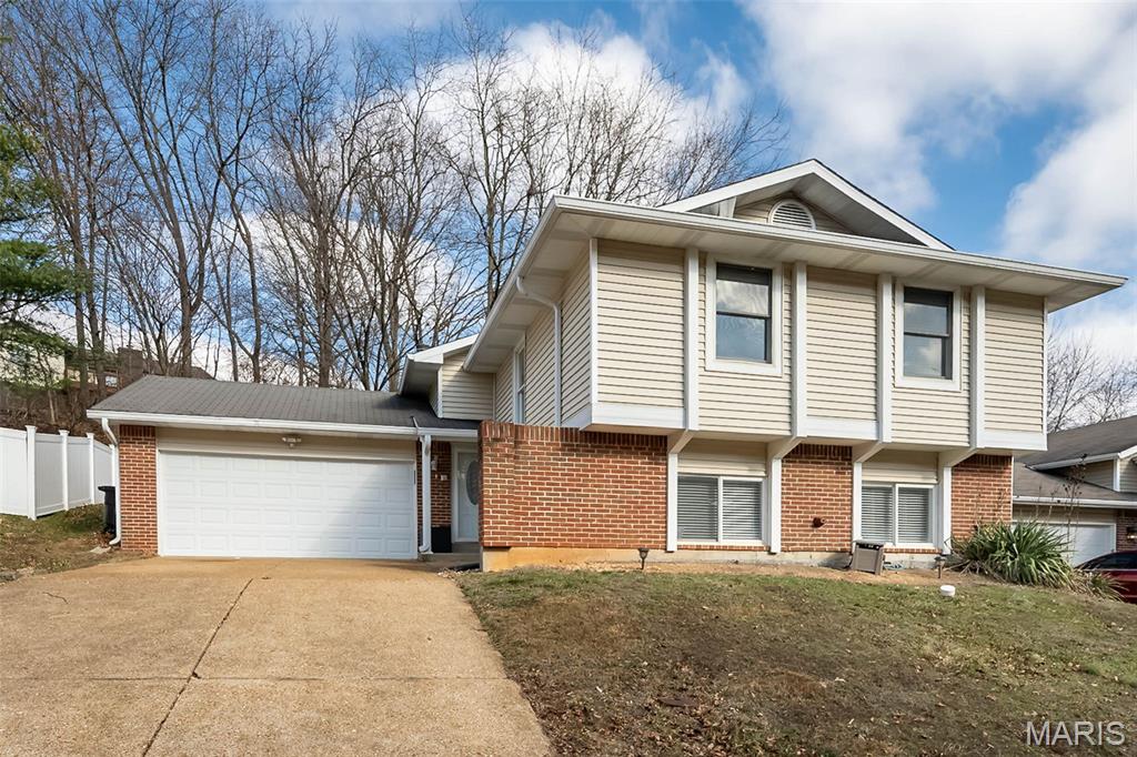Photo of 537 Treetop Village Unincorporated MO 63021