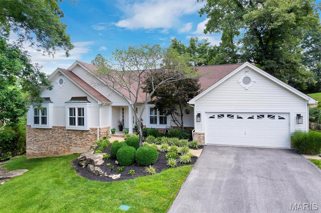 Photo of 1506 Timber Point Court Chesterfield MO 63017