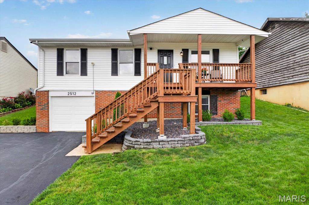 Photo of 2512 Wellesley Drive High Ridge MO 63049