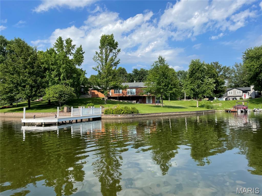 Photo of 369 E Lake Drive Edwardsville IL 62025