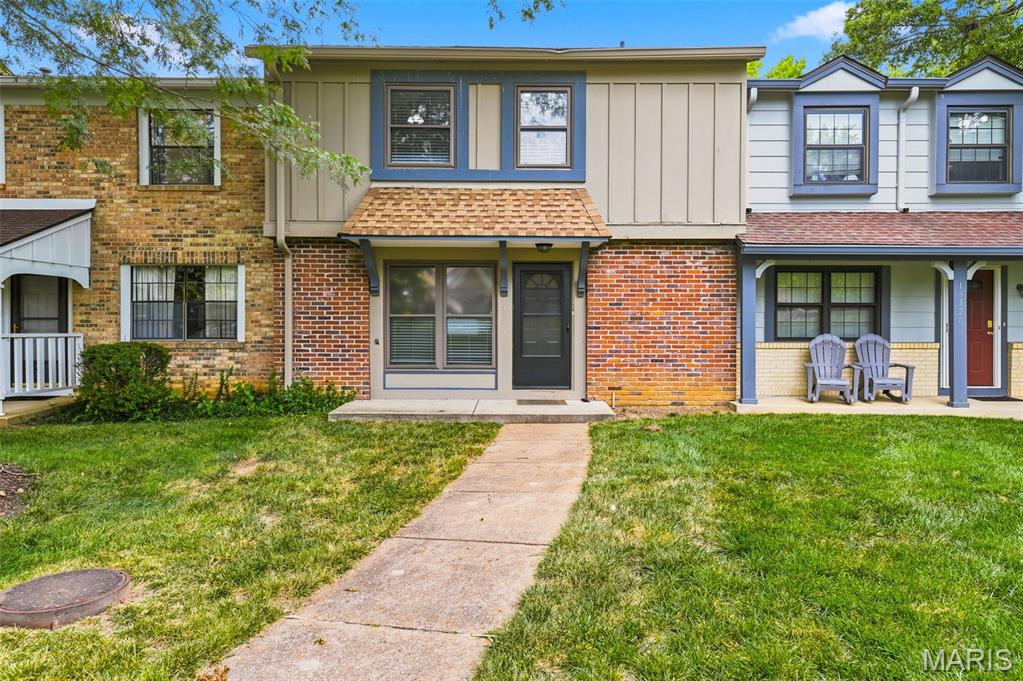Photo of 13322 Hiddendale Lane Ballwin MO 63021